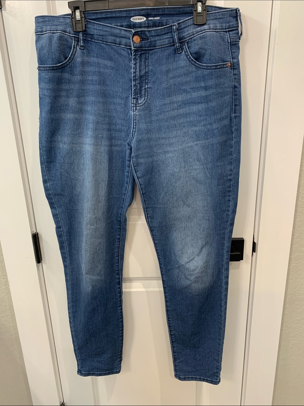 Old Navy Women's Medium Blue Skinny Stretch Jeans